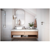 projeto de móveis planejados para banheiro de apartamento pequeno Itatiba